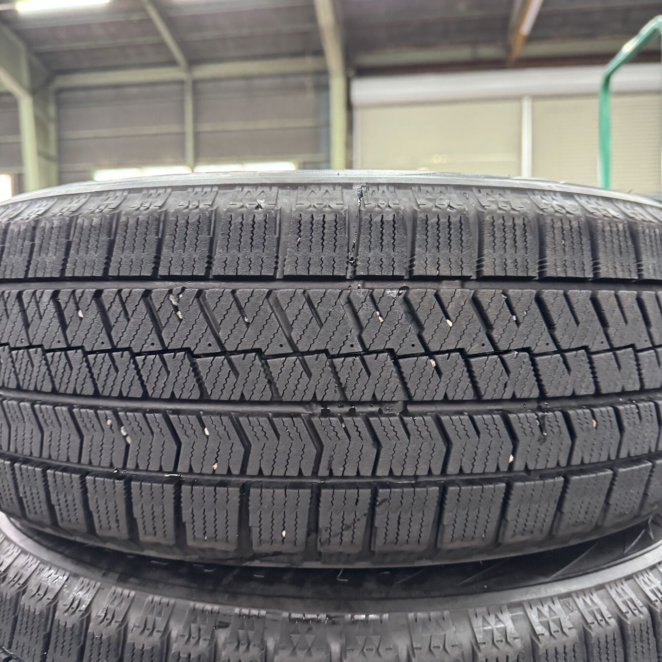 Bridgestone BLIZZAK VRX2 195/60 R16, фото 3