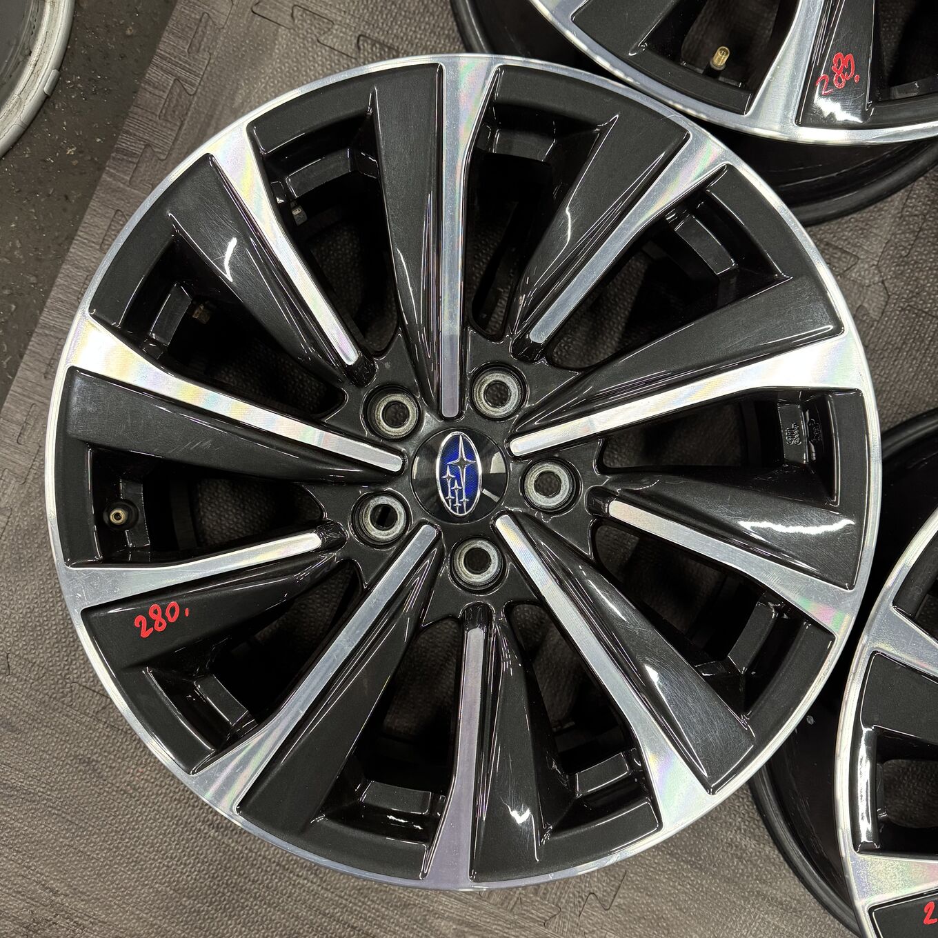 Dunlop LEVORG STI 265/65 R18, фото 2