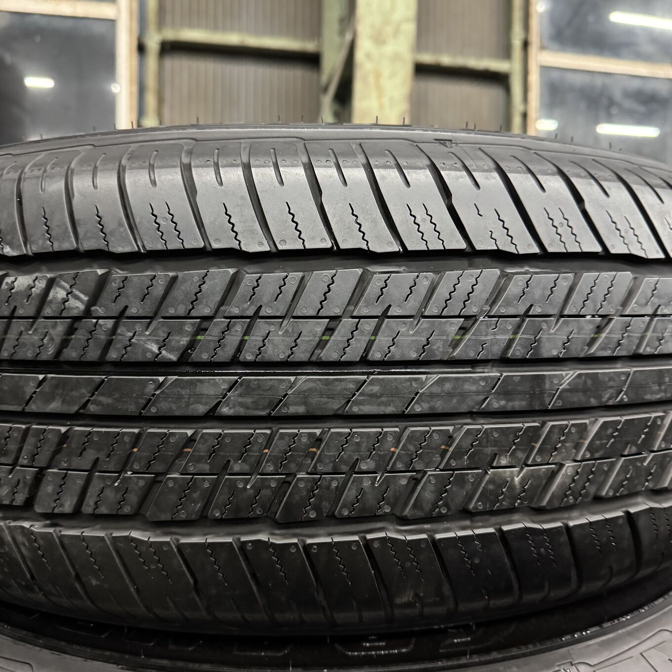 265/65 R18 Dunlop GRANDTREK AT23 — 25 400 ¥/комплект