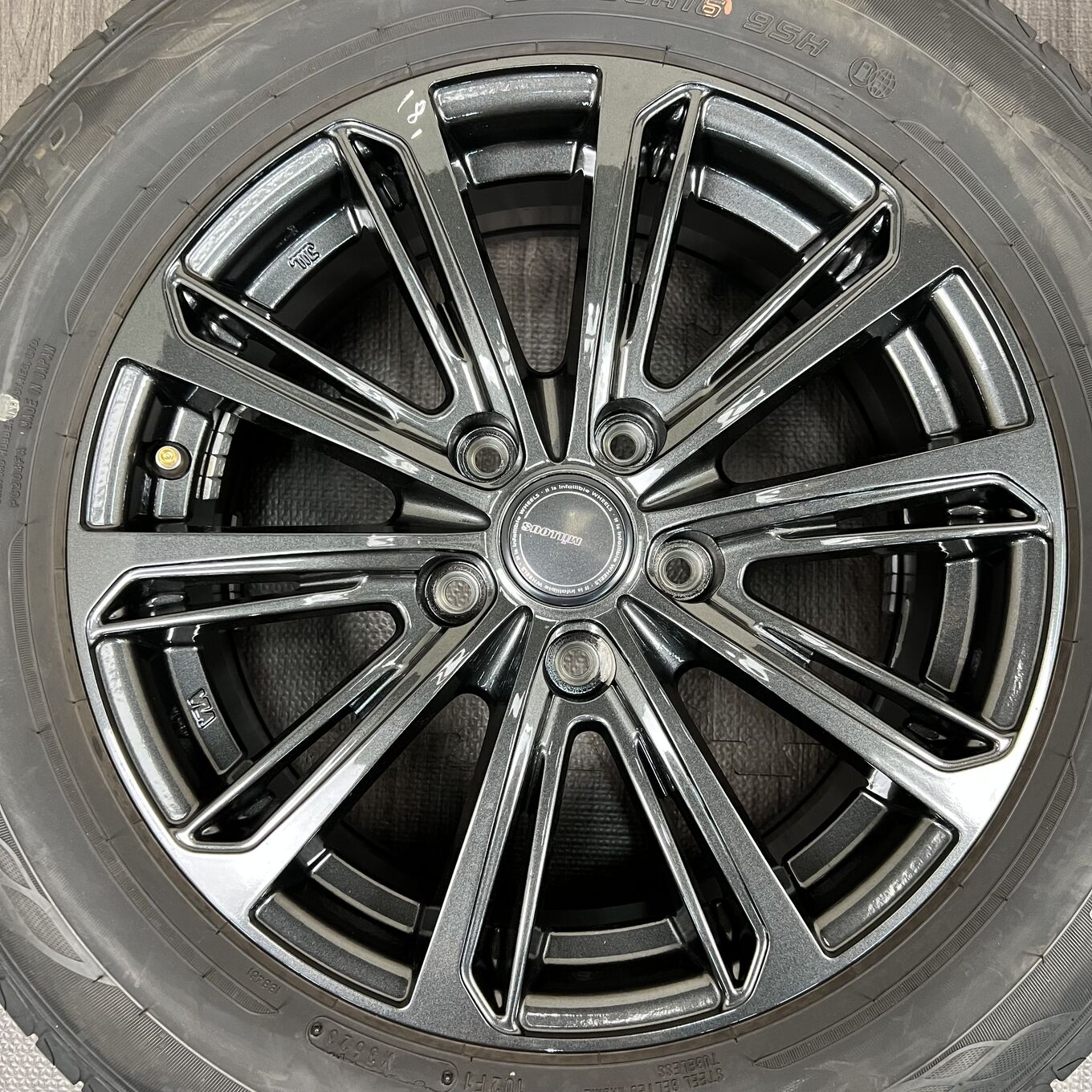 Dunlop ENASAVE EC204 215/60 R16, фото 2