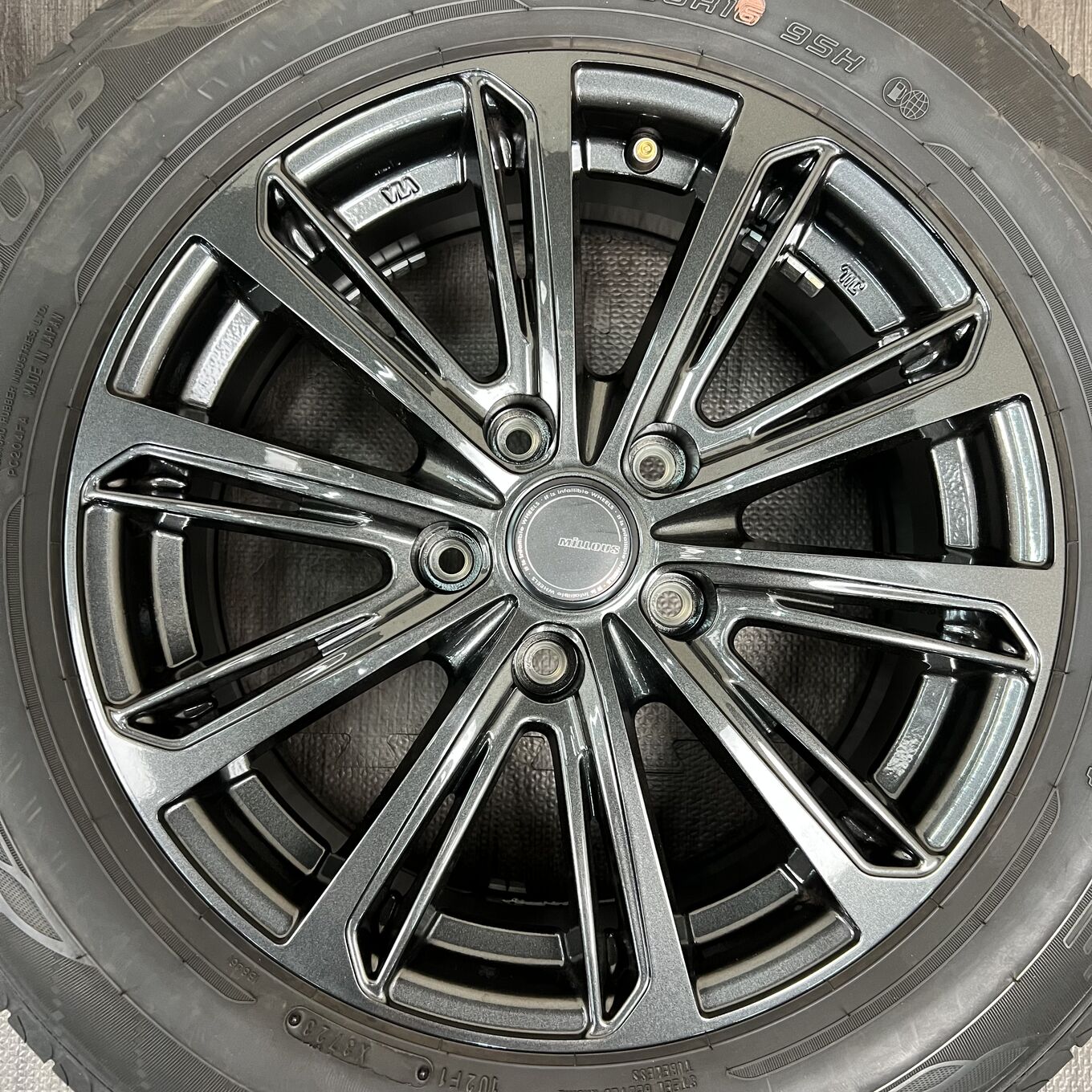 Dunlop ENASAVE EC204 215/60 R16, фото 3