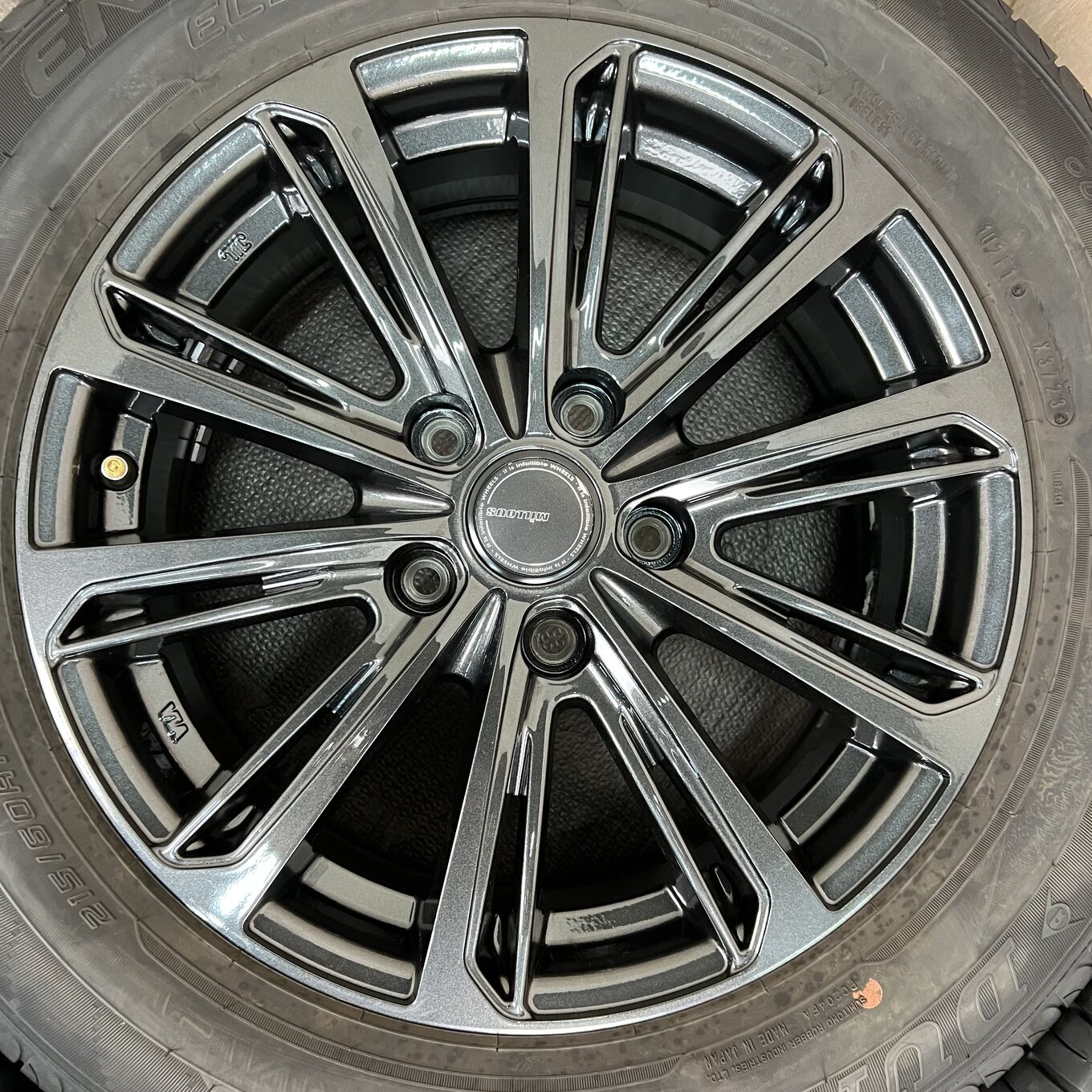 Dunlop ENASAVE EC204 215/60 R16, фото 4