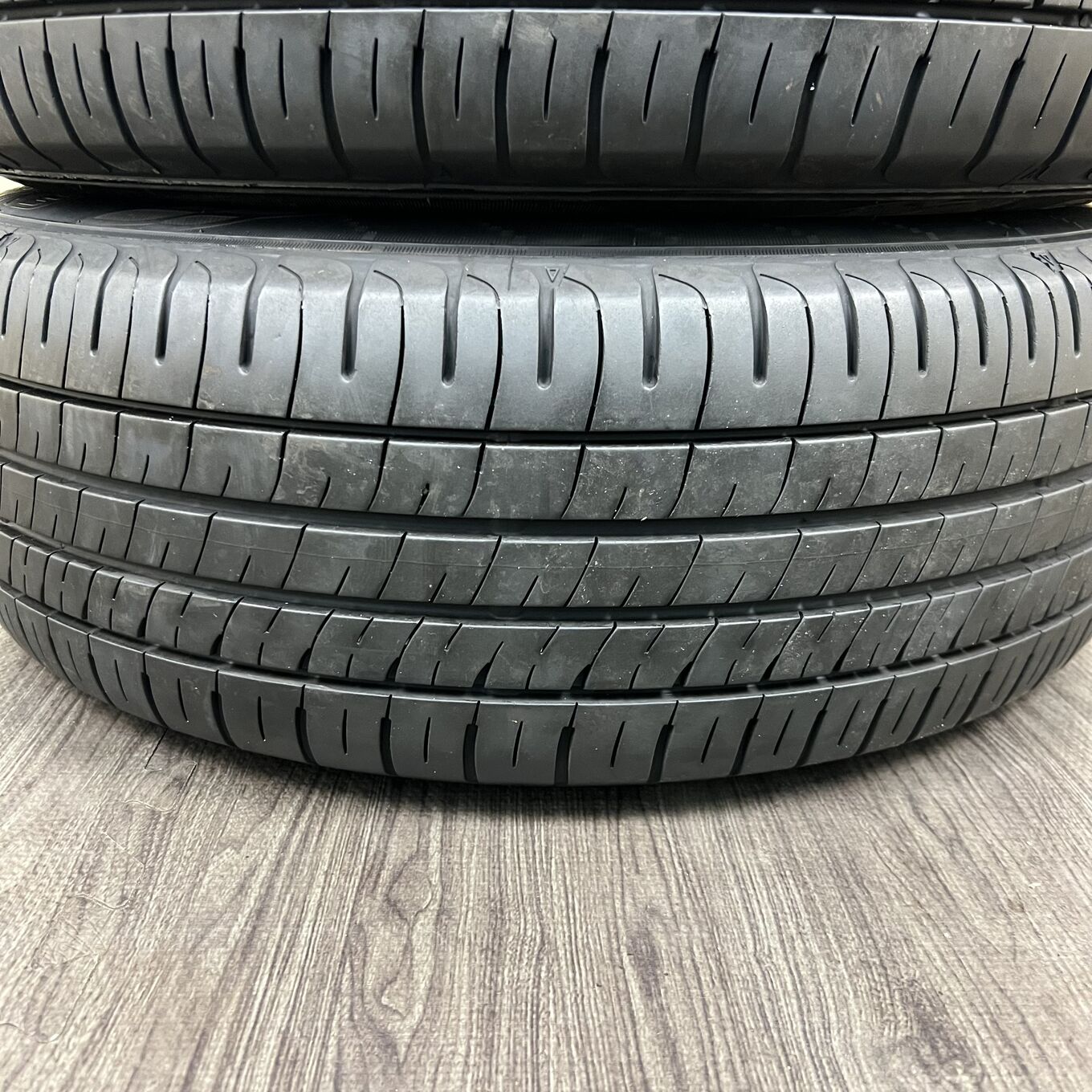 Dunlop ENASAVE EC204 215/60 R16, фото 5