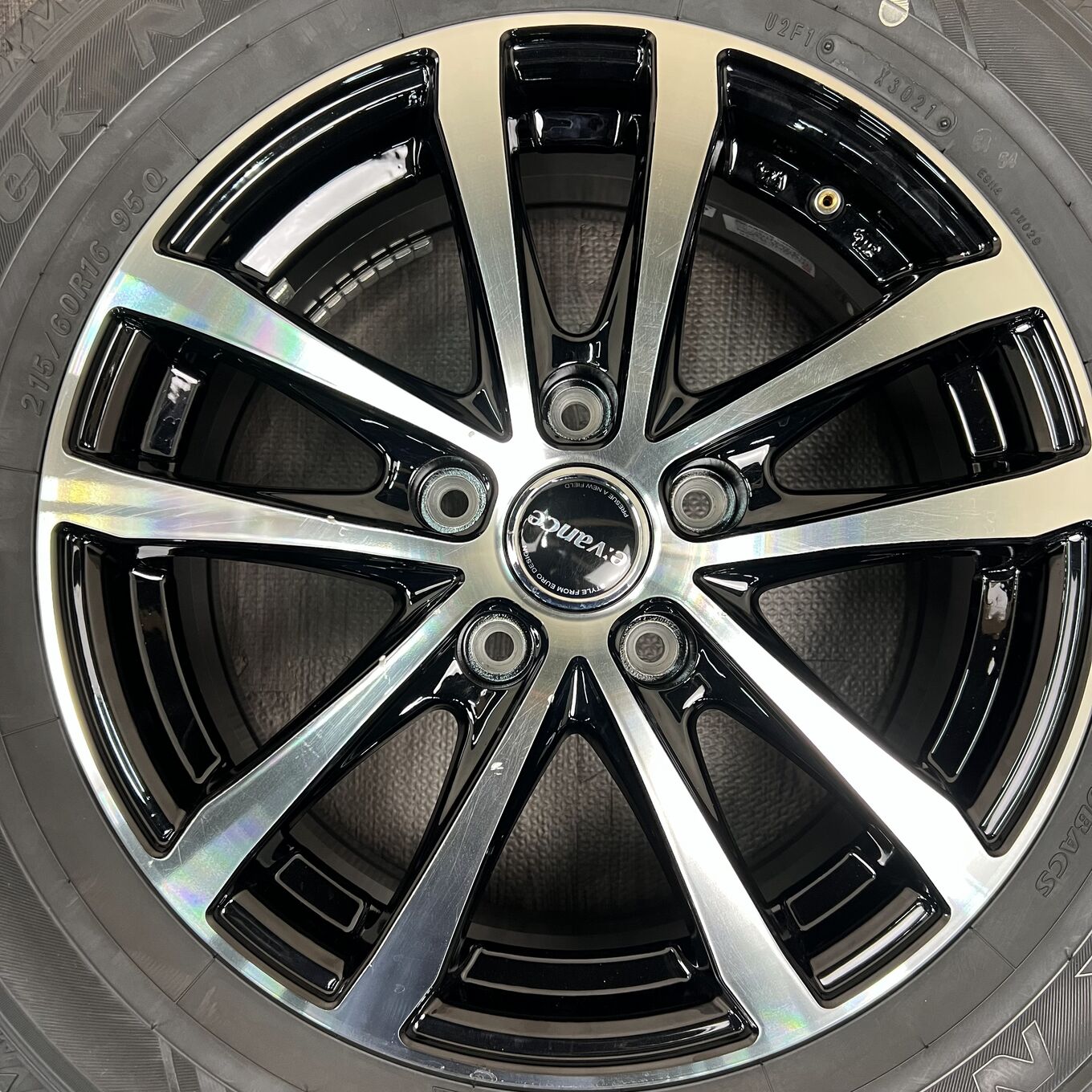 E:VANCE HA1 215/60 R16, фото 3