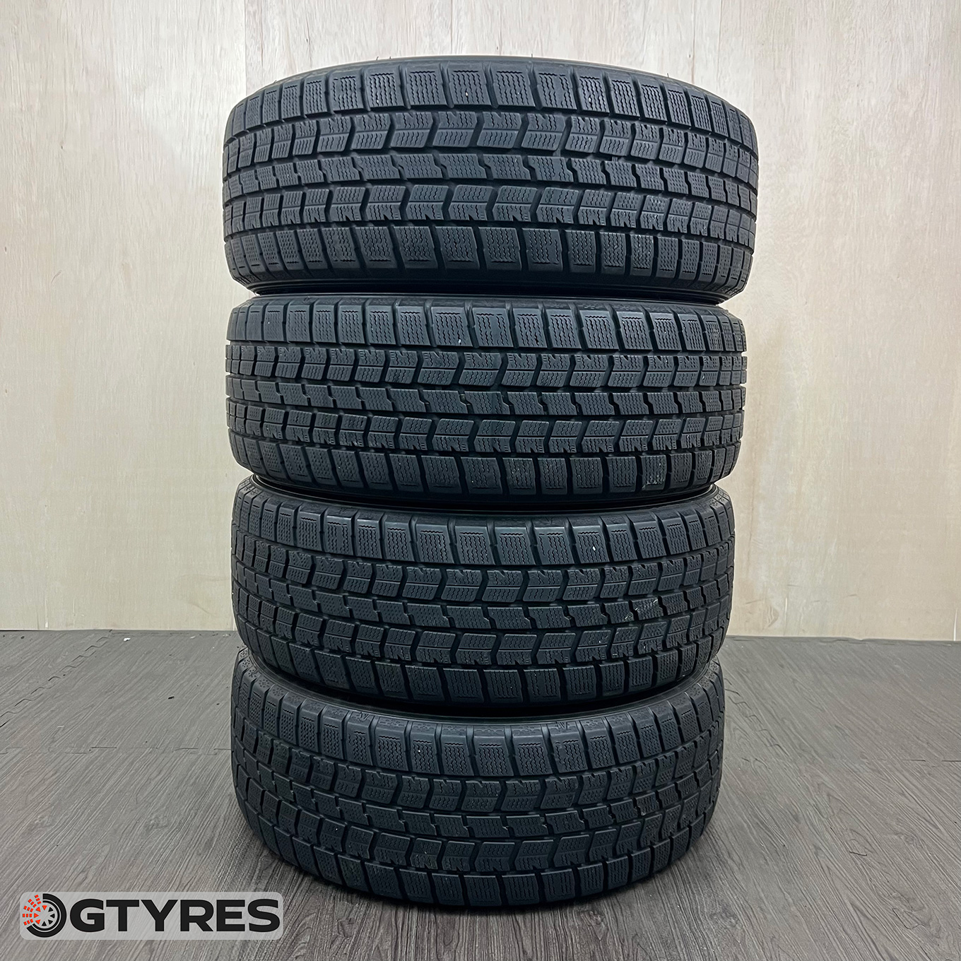 Goodyear ICE NAVI 7 215/50 R17, фото 3