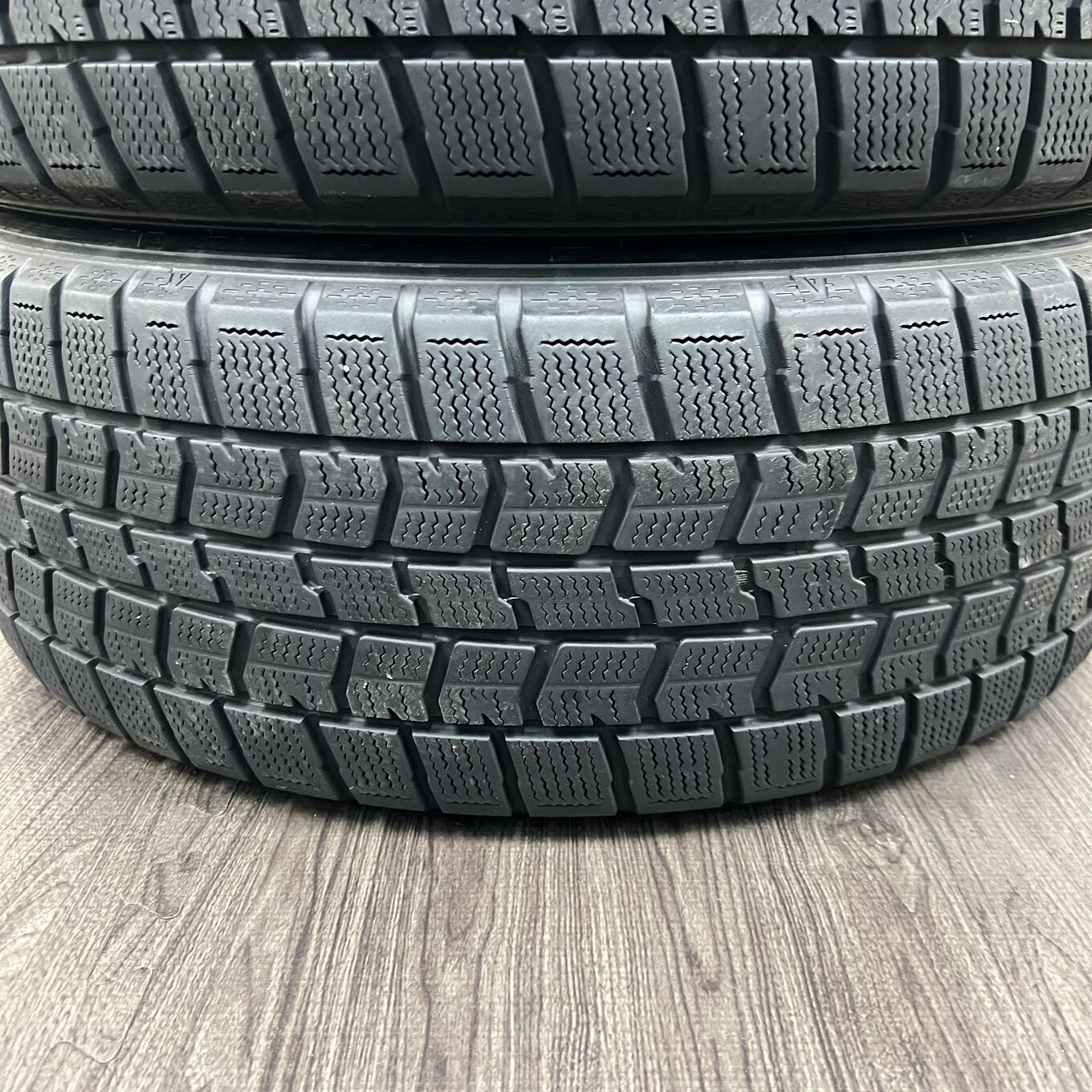 Goodyear ICE NAVI 7 215/50 R17, фото 5