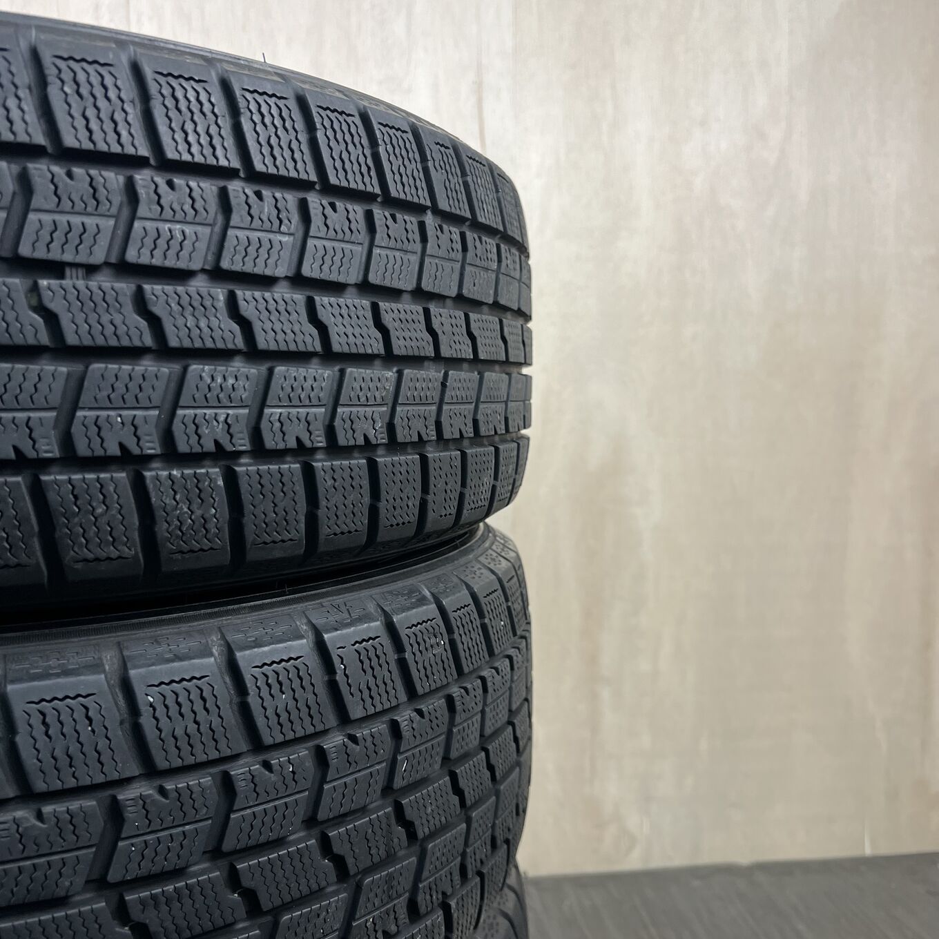 Goodyear ICE NAVI 7 215/50 R17, фото 6
