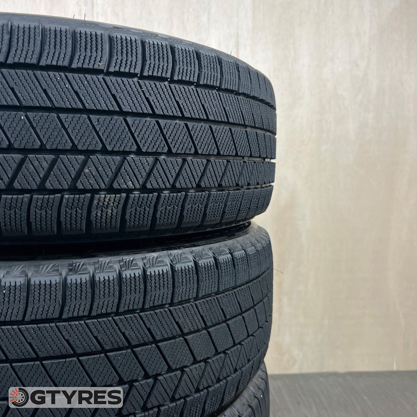 Bridgestone BLIZZAK VRX3 215/60 R16, фото 4
