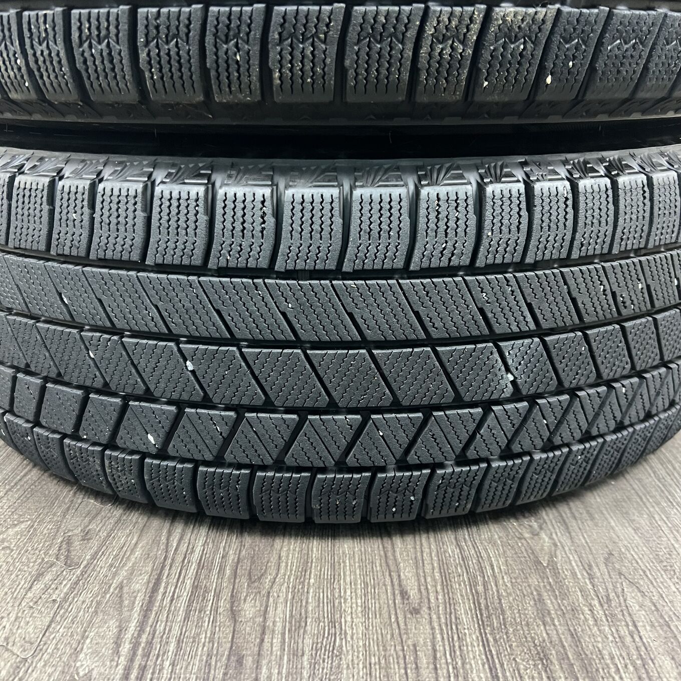 Bridgestone BLIZZAK VRX3 215/60 R16, фото 5