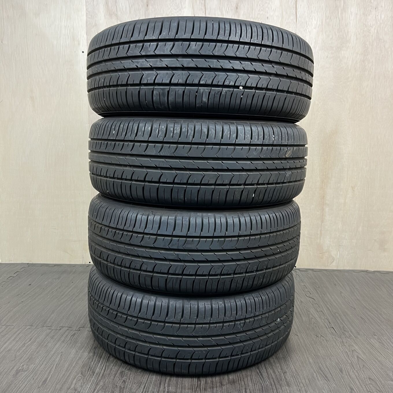 205/55 R16 Goodyear EFFICIENT GRIP ECO — 25 200 ¥/комплект