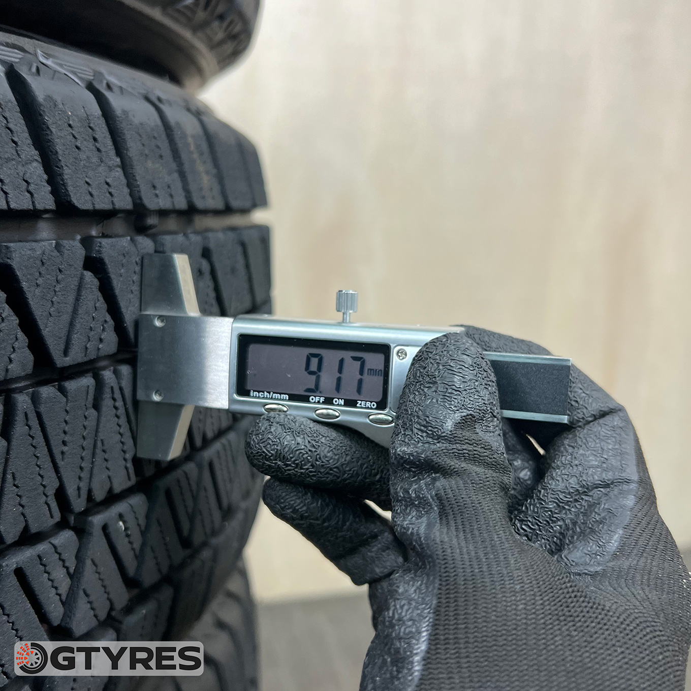 Bridgestone BLIZZAK DM-V3 225/60 R17, фото 6