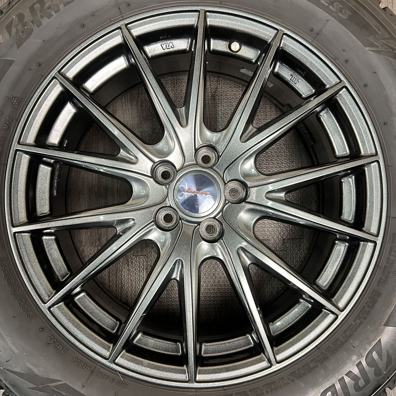 Bridgestone VELVA SPORT 225/60 R17, фото 3