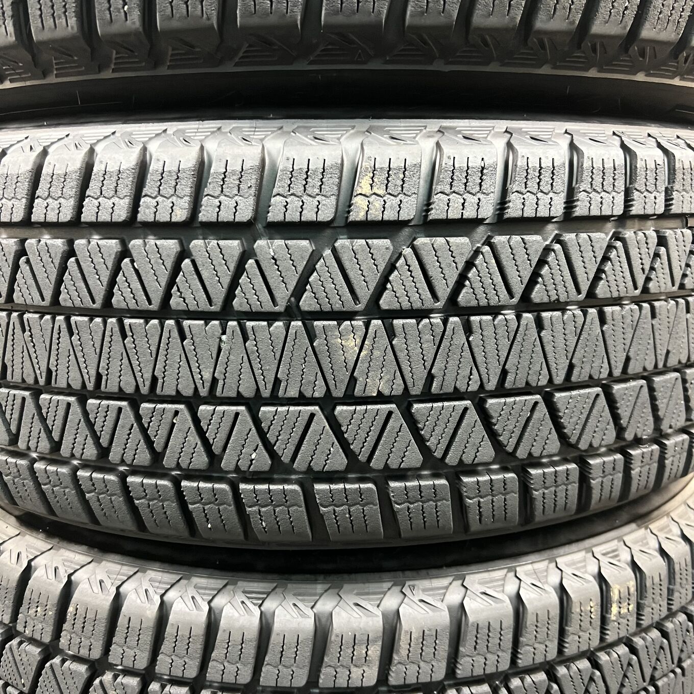 Bridgestone BLIZZAK DM-V3 225/60 R17, фото 4