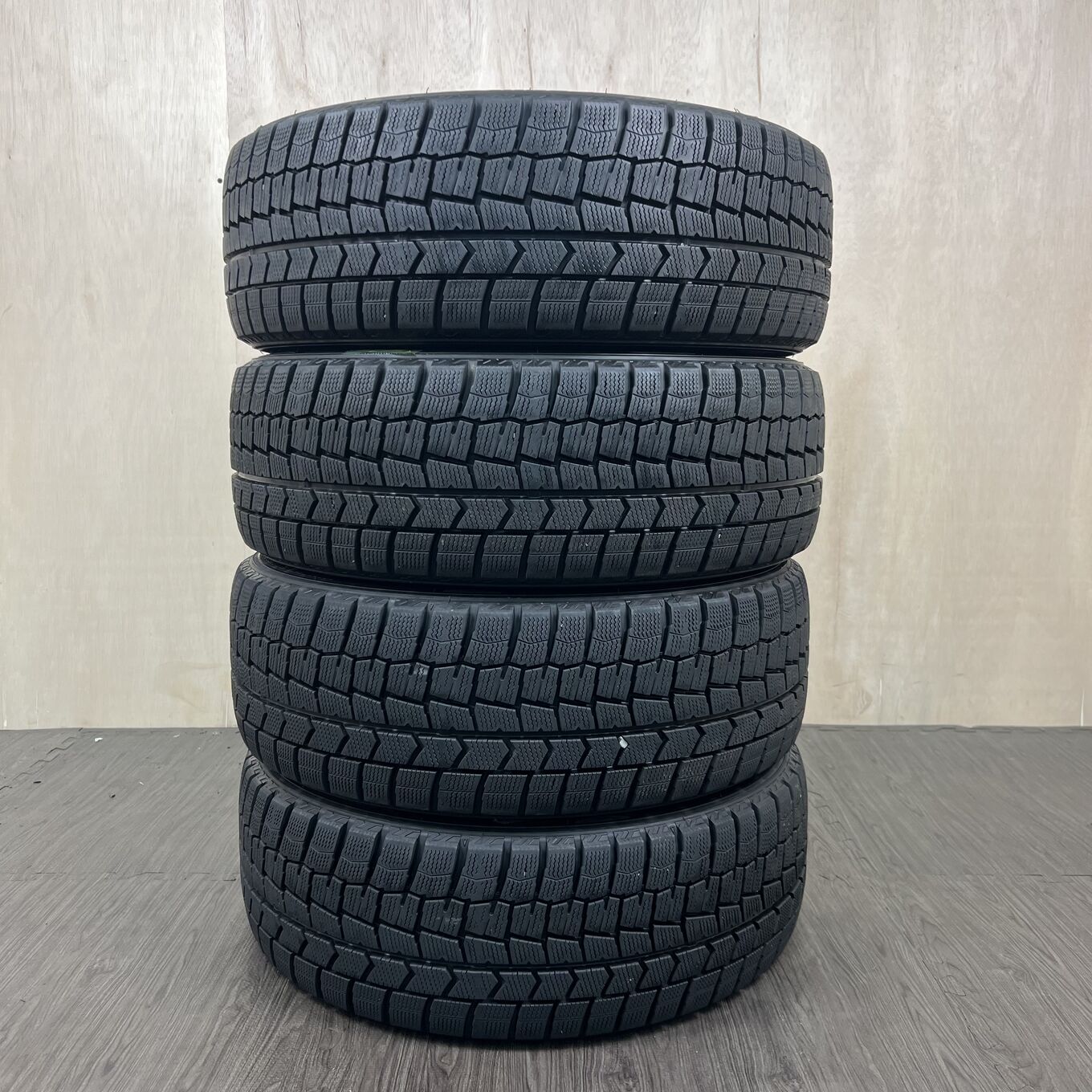 215/45 R17 Dunlop WINTER MAXX WM02 — 25 400 ¥/комплект