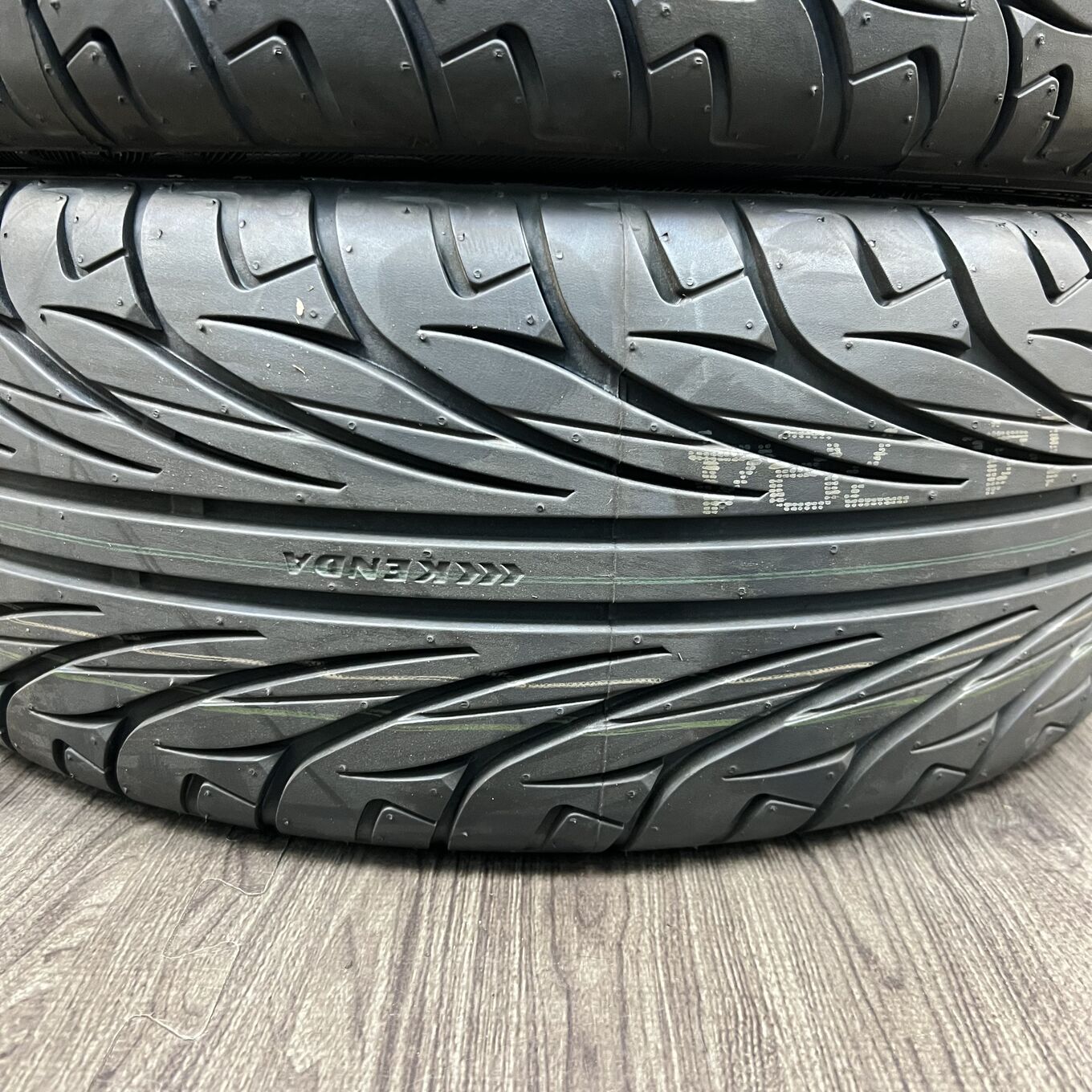 Kenda KAISER KR20 205/45 R17, фото 5