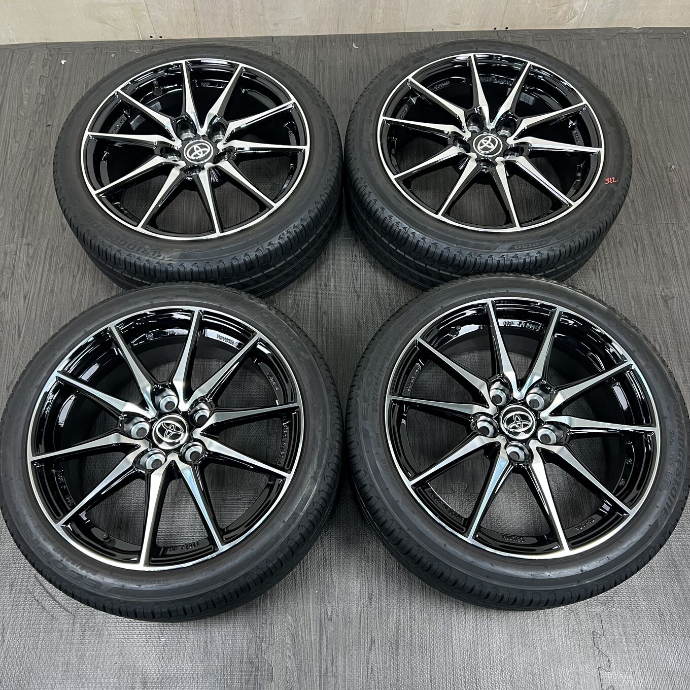 Toyo YARIS GR R17 7J ET40 5x114.3, фото 6