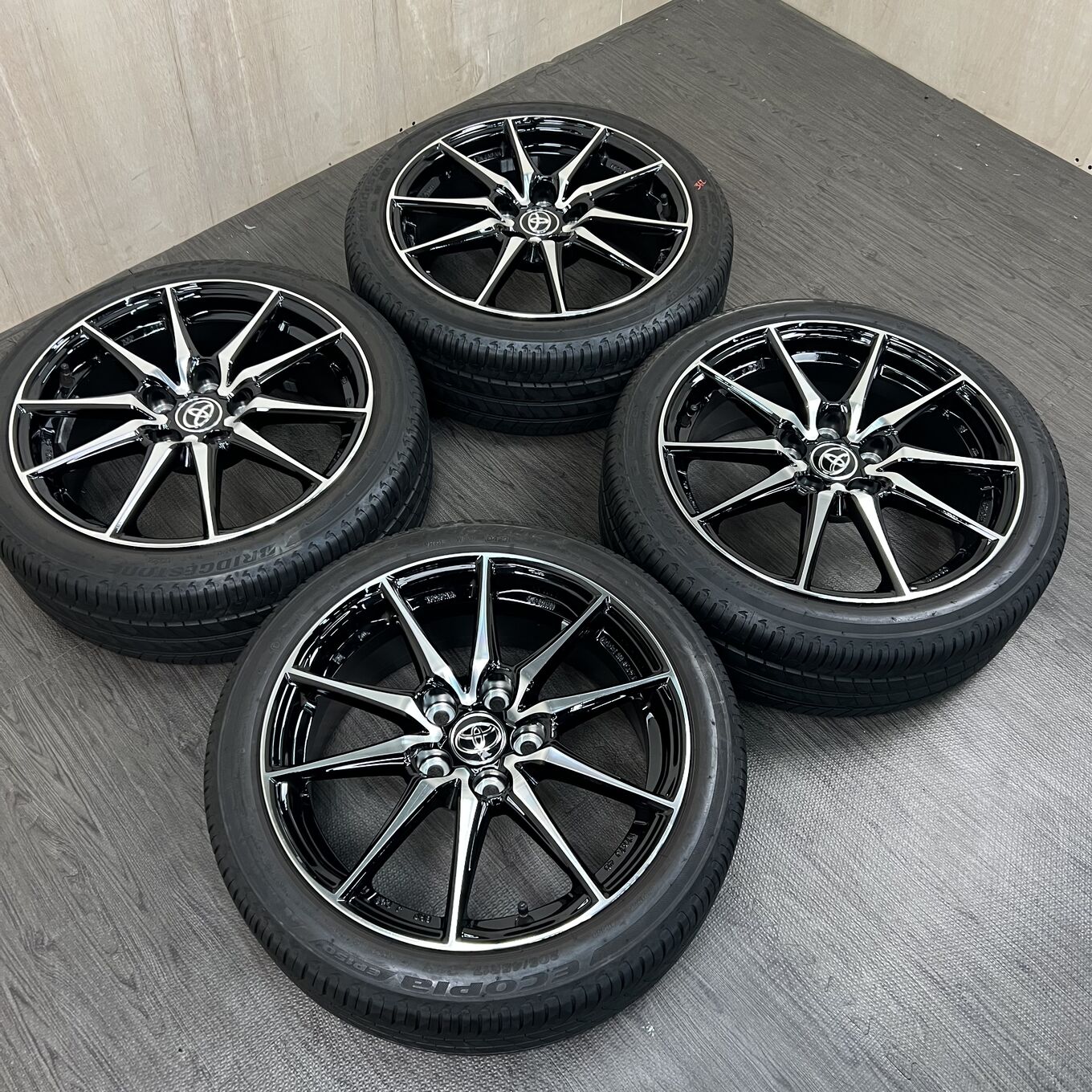 Bridgestone YARIS GR 205/45 R17, фото 6