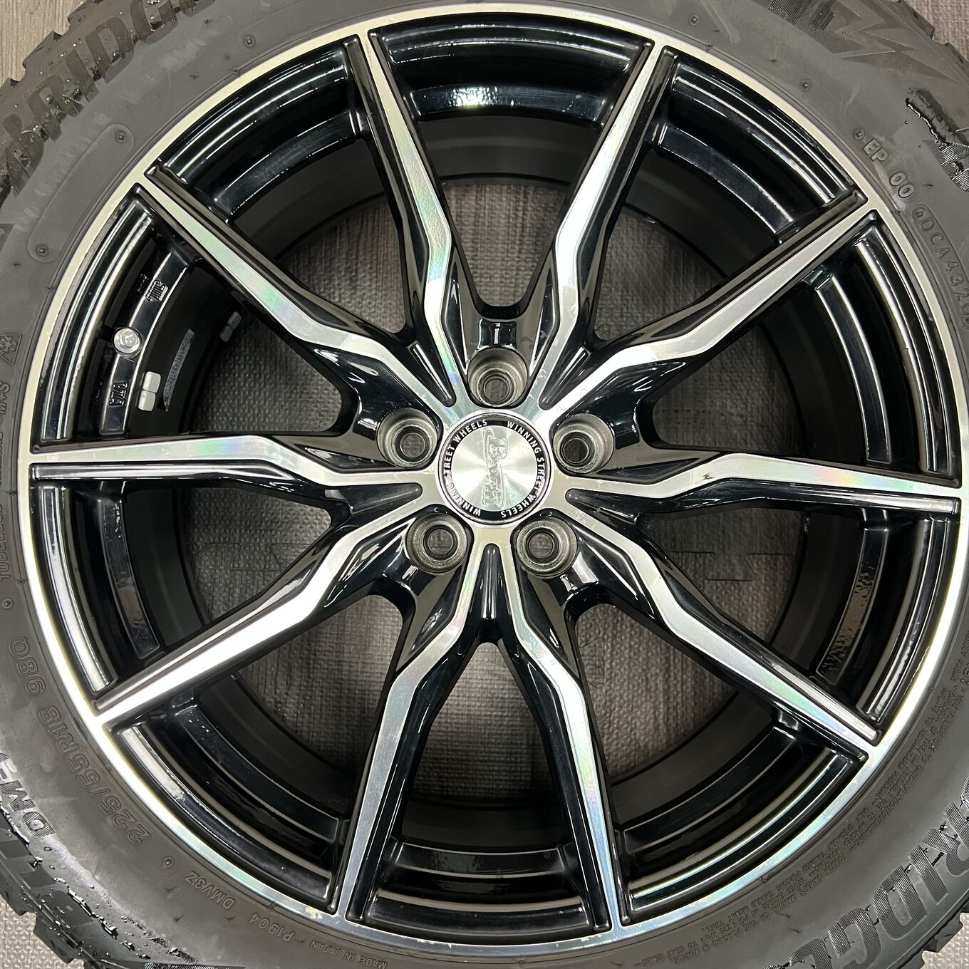 Bridgestone B-WIN KRX 225/55 RF18, фото 2
