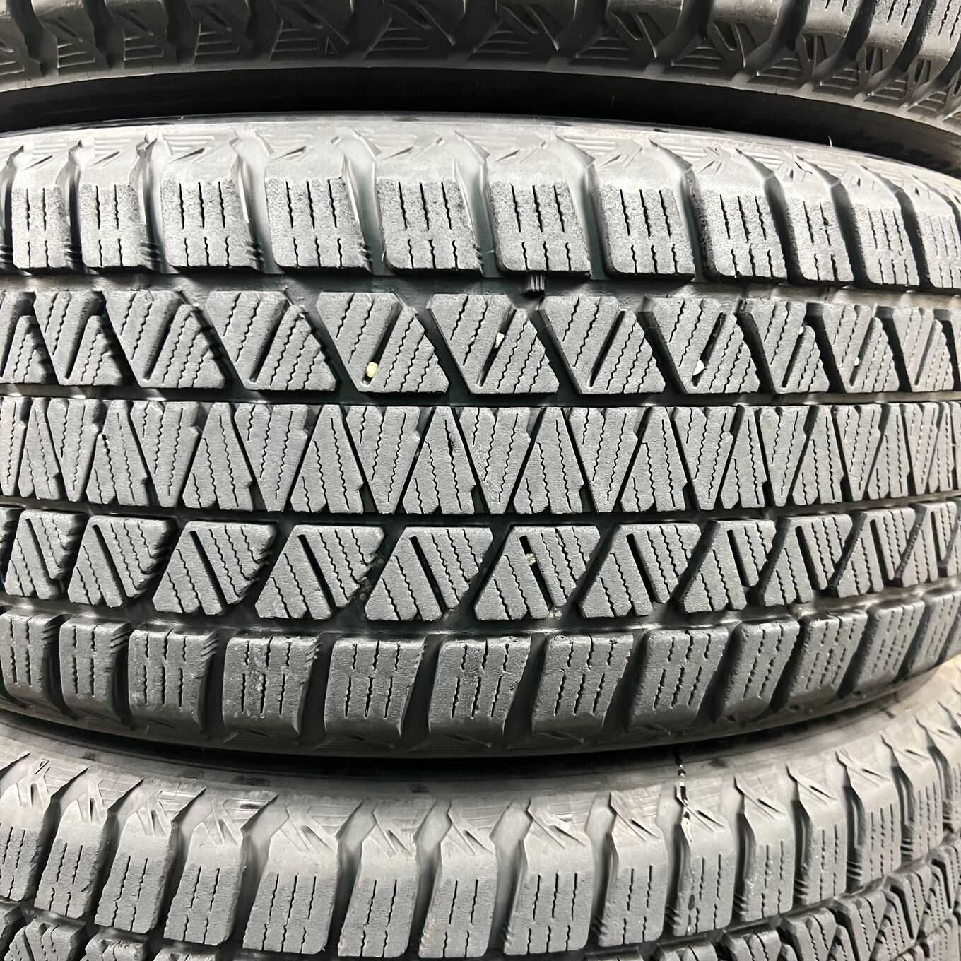 Bridgestone BLIZZAK DM-V3 225/55 R18, фото 3