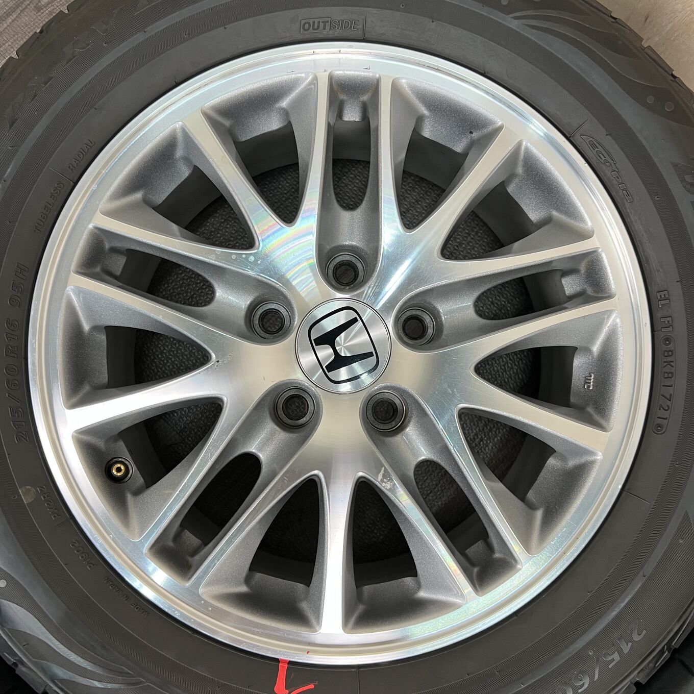 Bridgestone ODYSSEY 215/60 R16, фото 4
