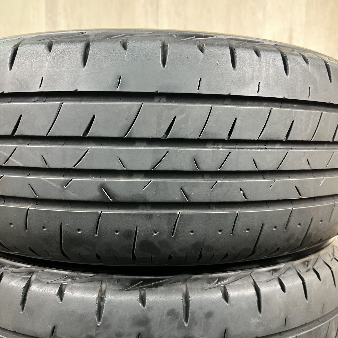 Bridgestone PLAYZ PX-RV II 215/60 R16, фото 2