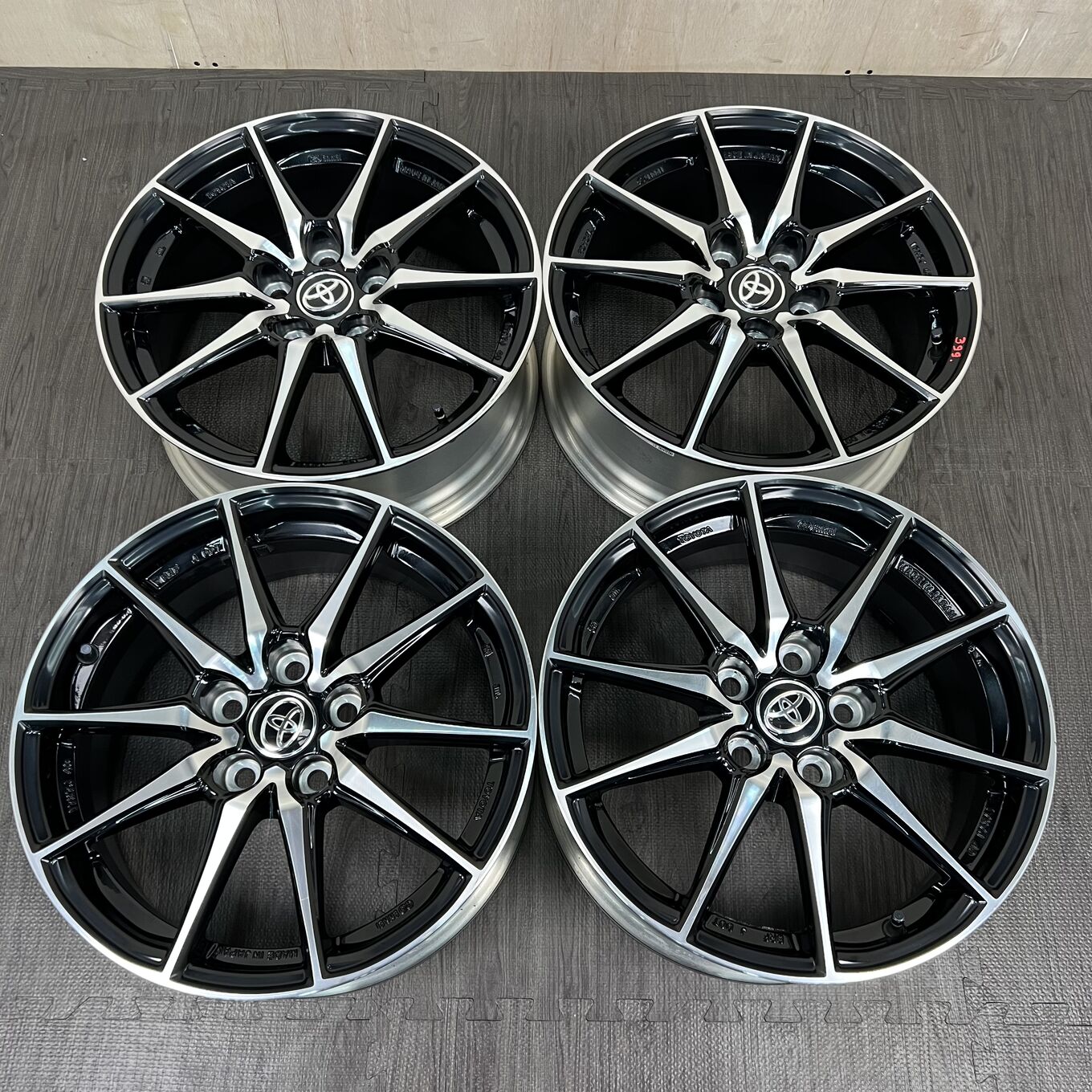 Toyo YARIS GR R17 7J ET40 5x114.3, фото 6