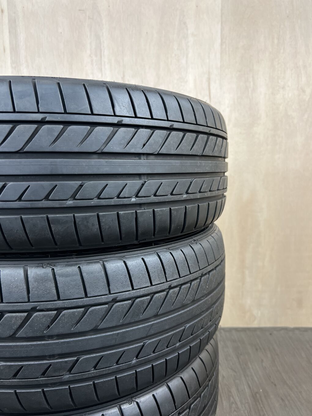 Goodyear LS EXE 225/45 R18, фото 6