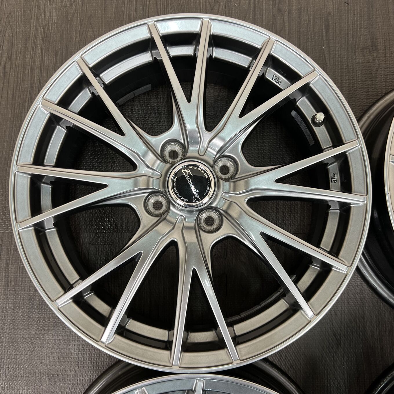 EXCEEDER E05 R16 6J ET45 4x100, фото 4