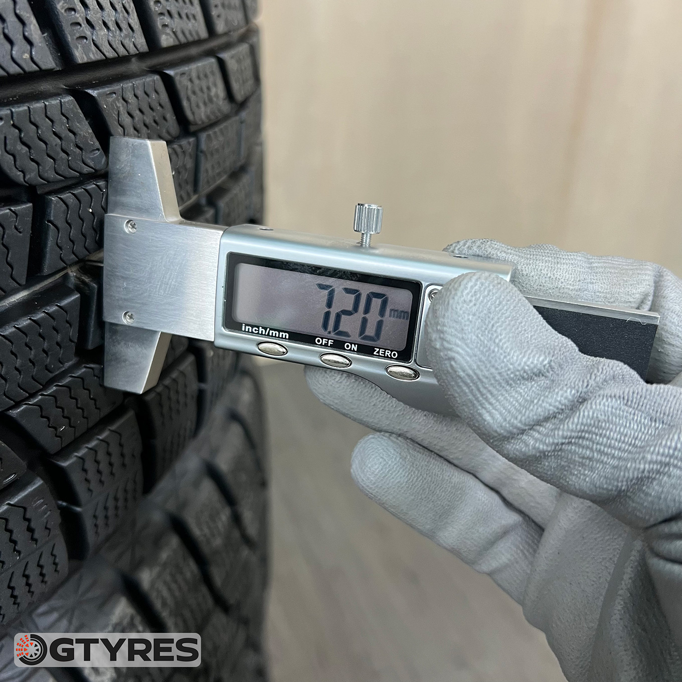 Goodyear ICE NAVI 6 205/60 R16, фото 3