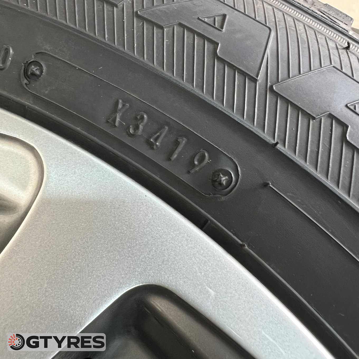 Goodyear ICE NAVI 6 205/60 R16, фото 5