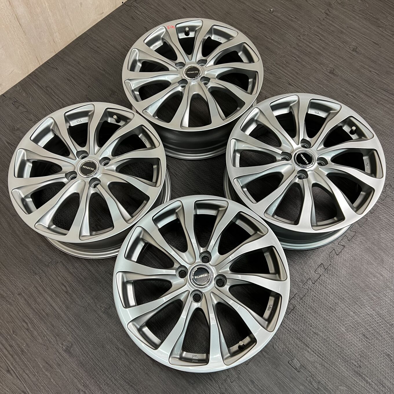 Goodyear BALMINUM TR-10 205/60 R16, фото 6