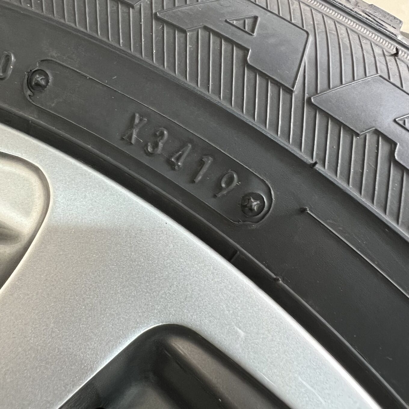 Goodyear ICE NAVI 6 205/60 R16, фото 5