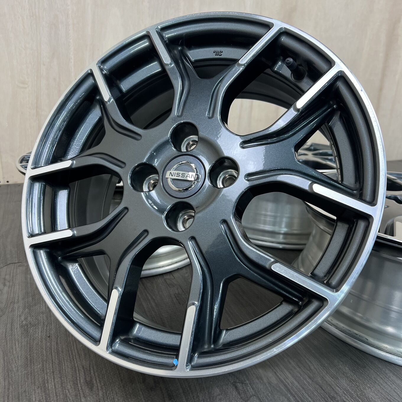 R16 6.5J ET46 4x100 NOTE NISMO — 50 600 ¥/комплект