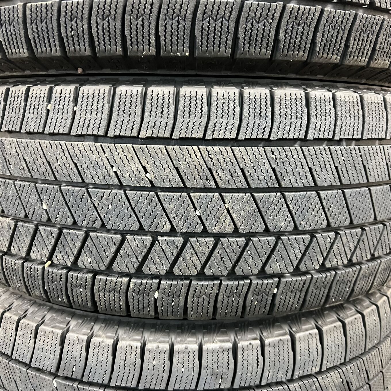 Bridgestone BLIZZAK VRX3 215/55 R16, фото 4