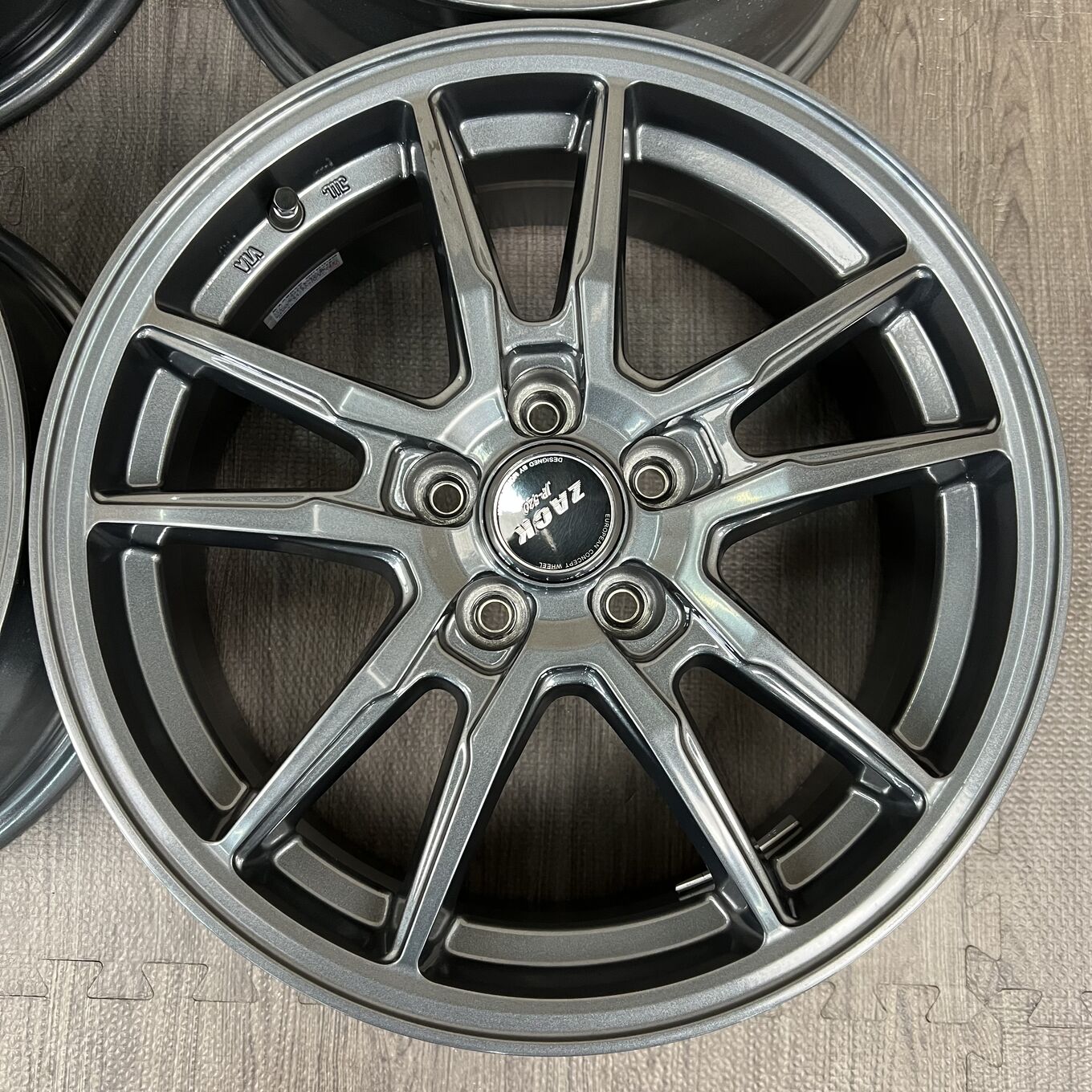 Bridgestone ZACK JP-520 215/65 R16, фото 3