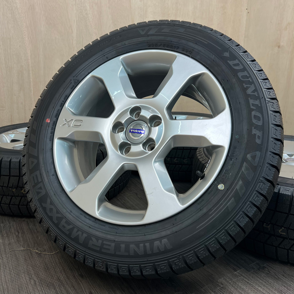 235/55 R17 Dunlop WINTERMAXX WM03 — 84 000 ¥/комплект