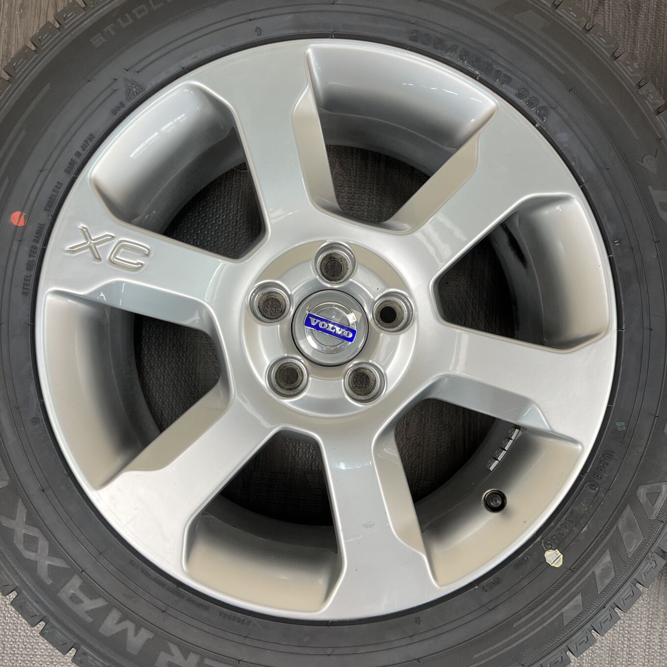 Dunlop XC70, XC60, XC90 235/55 R17, фото 2