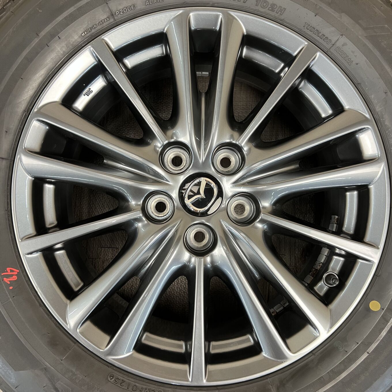 Bridgestone MAZDA 225/65 R17, фото 3