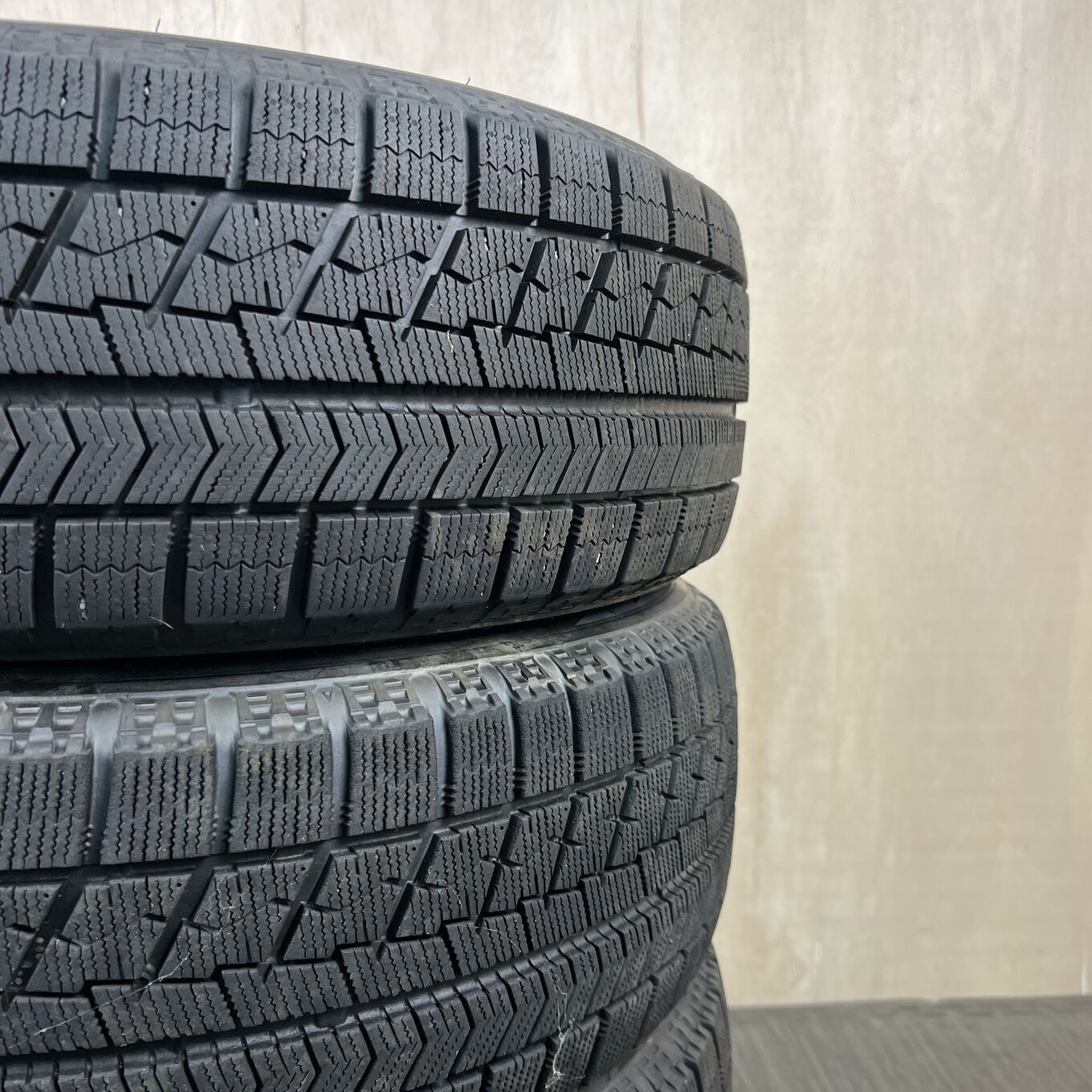 Bridgestone BLIZZAK VRX 215/60 R16, фото 6