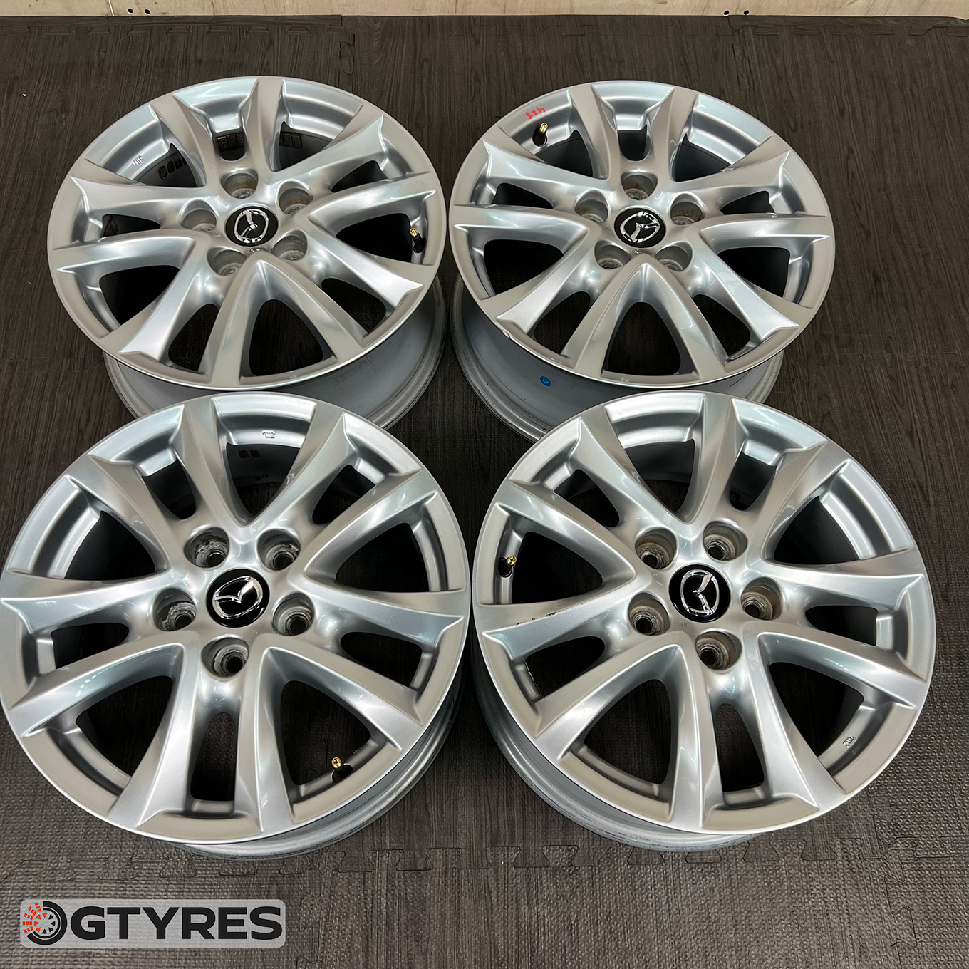 215/60 R16 Bridgestone BLIZZAK VRX3 — 41 252 ¥/комплект