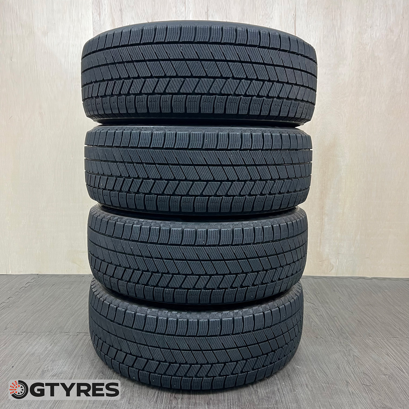 Bridgestone BLIZZAK VRX3 215/60 R16, фото 3