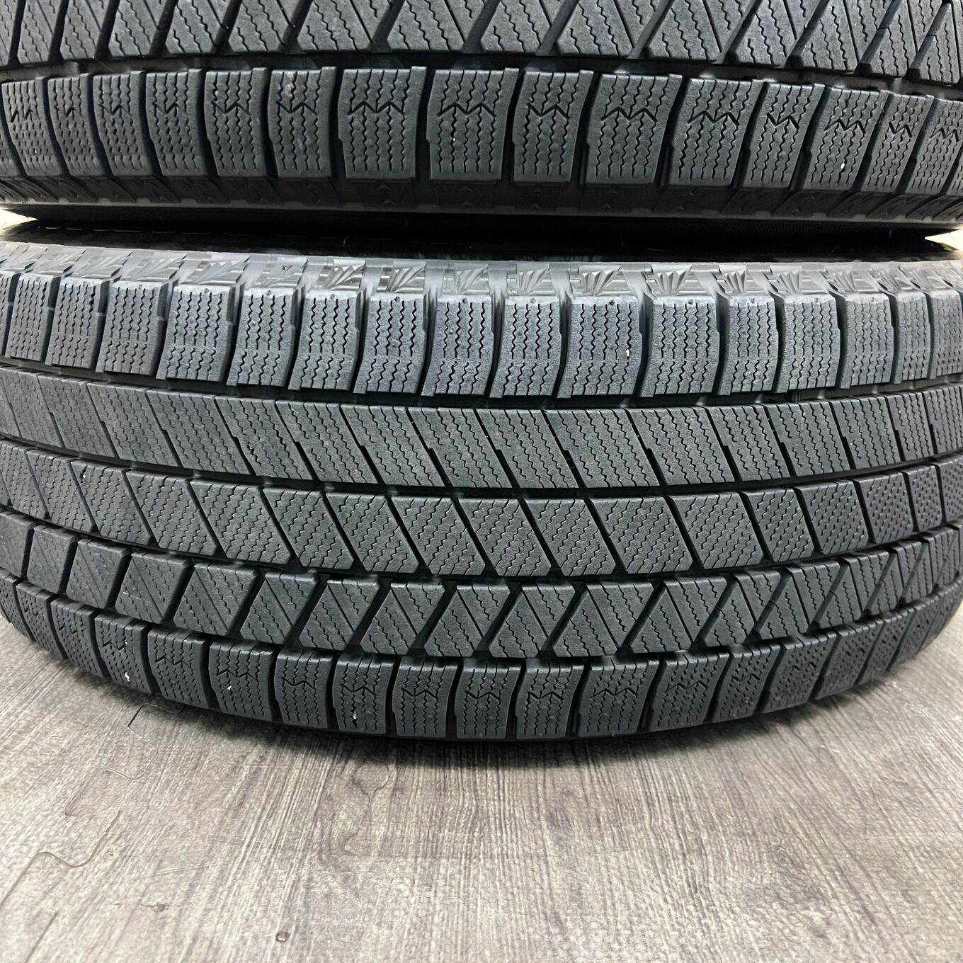 Bridgestone BLIZZAK VRX3 215/60 R16, фото 5