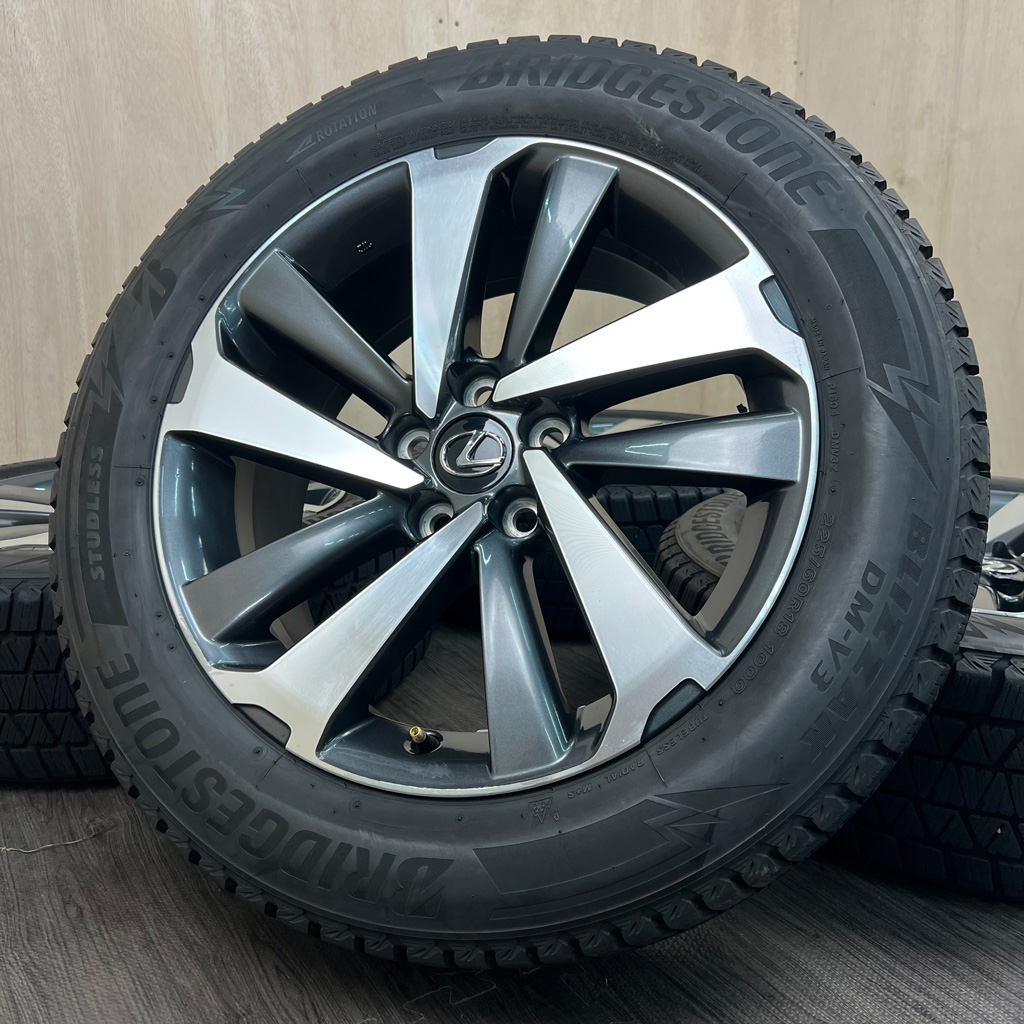 225/60 R18 Bridgestone BLIZZAK DM-V3 — 63 000 ¥/комплект