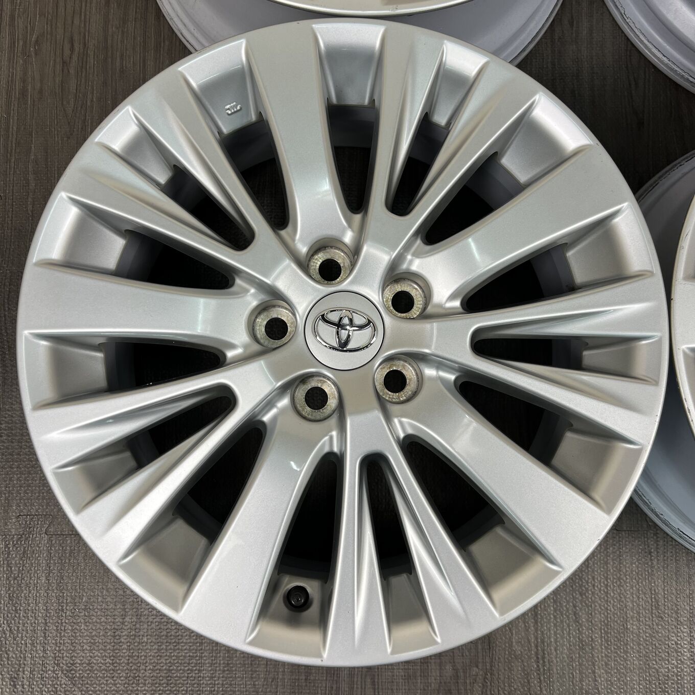 Toyo ALPHARD 20 R18 7.5J ET45 5x114.3, фото 2
