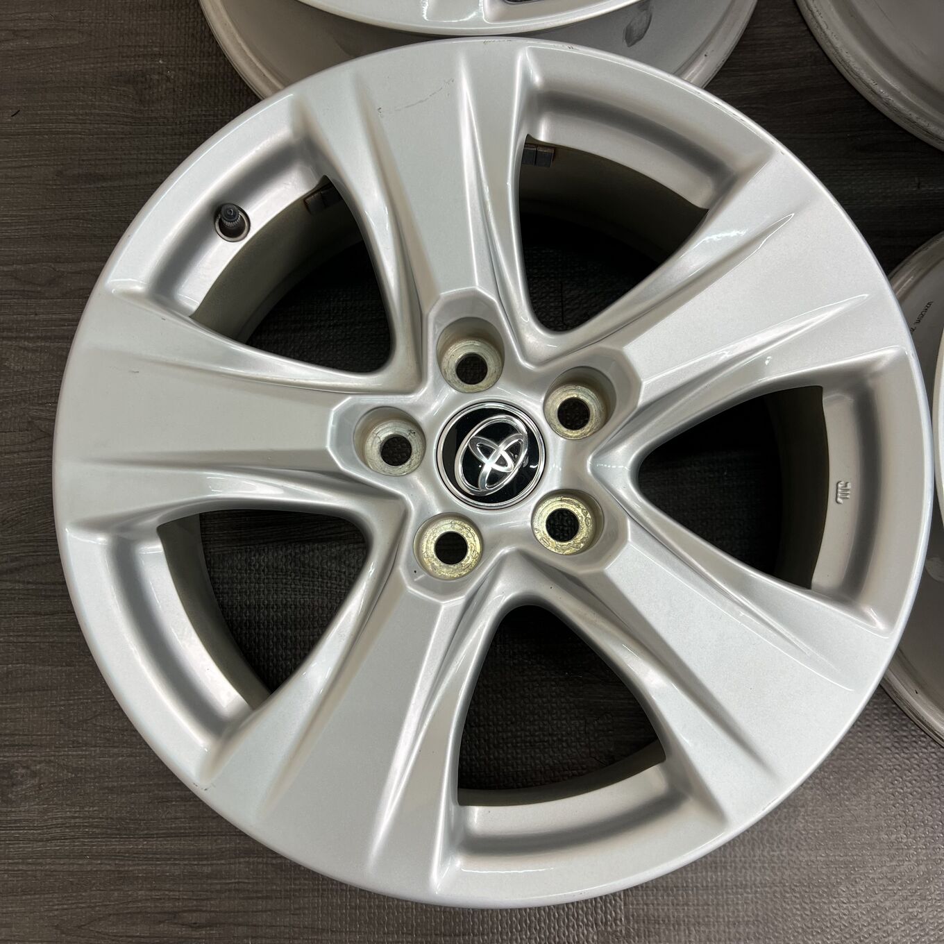 Toyo RAV4 R17 7J ET35 5x114.3, фото 2