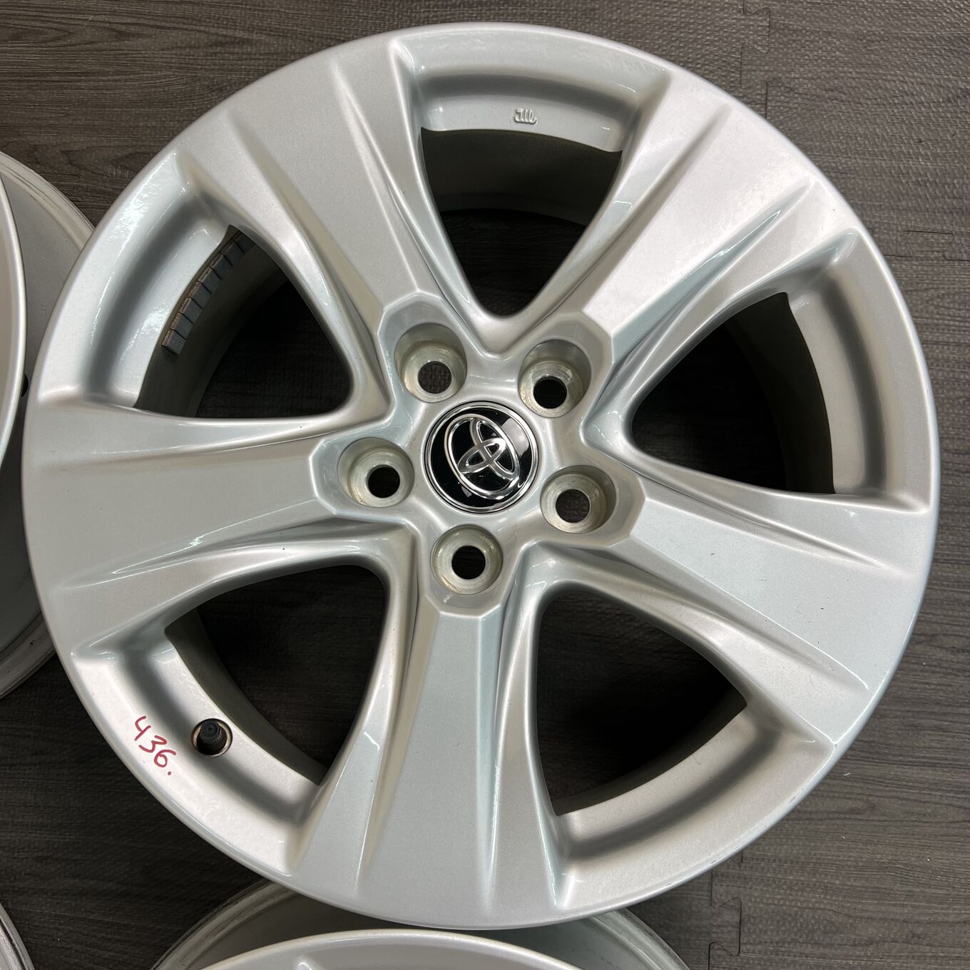 Toyo RAV4 R17 7J ET35 5x114.3, фото 5