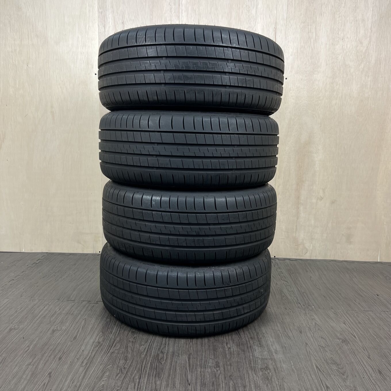 225/50 R17 Dunlop SPORT MAXX O50 LUX — 31 500 ¥/комплект