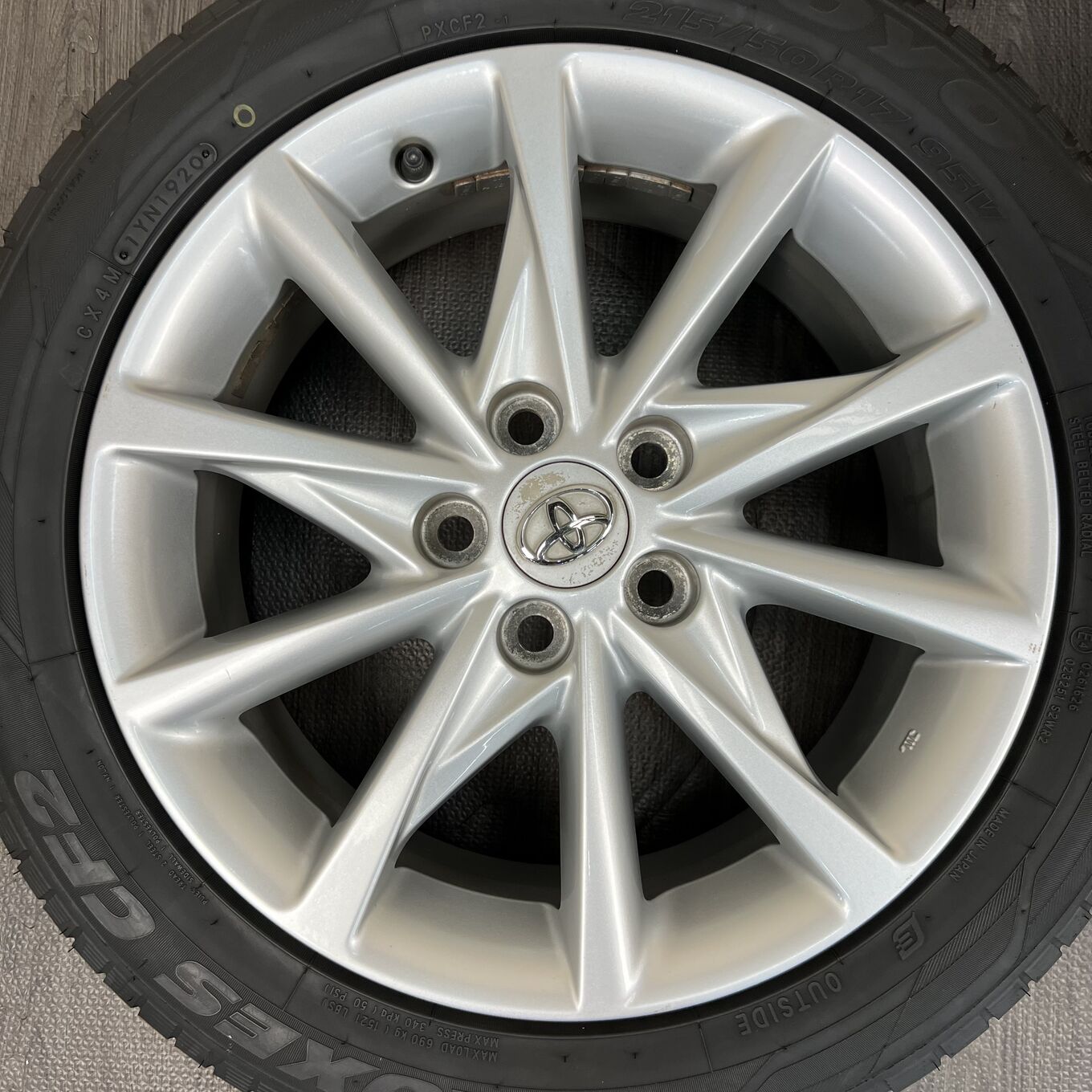 Toyo PRIUS ALPHA 215/50 R17, фото 2