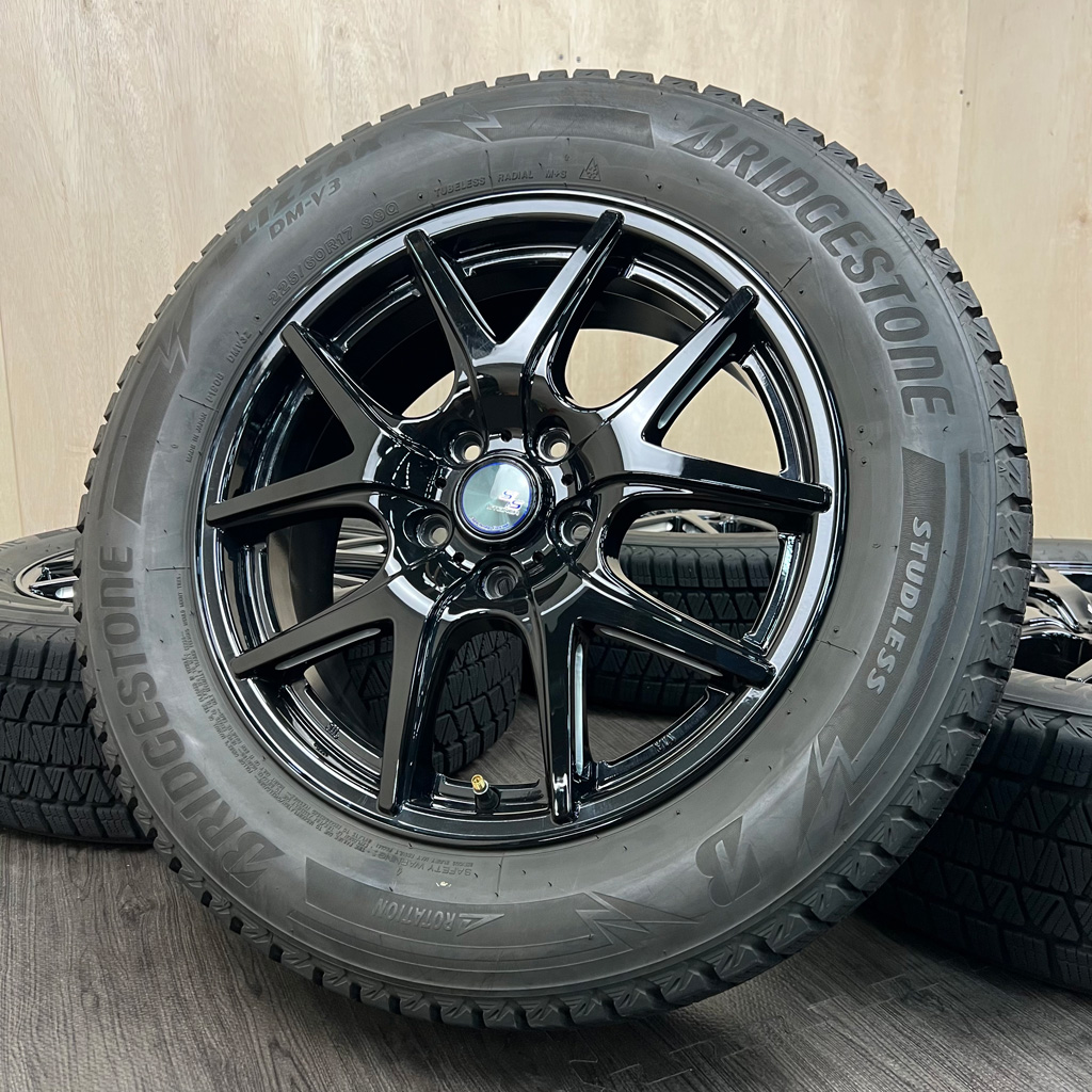 225/60 R17 Bridgestone BLIZZAK DM-V3 — 45 000 ¥/комплект