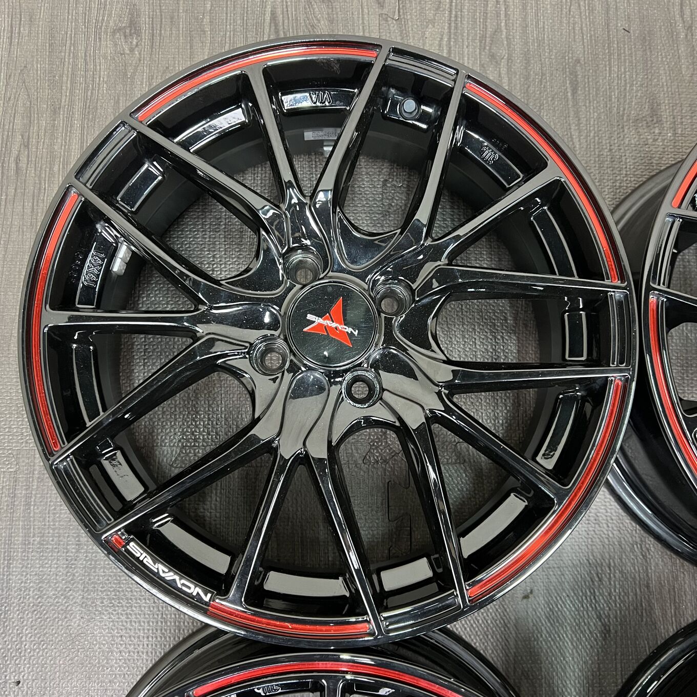 NOVARIS ROHGUE SH R16 6J ET42 4x100, фото 4